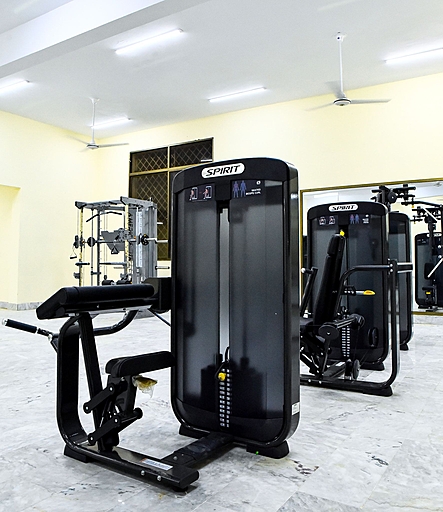 Бицепс машина в положении сидя Spirit Fitness SP-3506 (макс.вес) 443_512